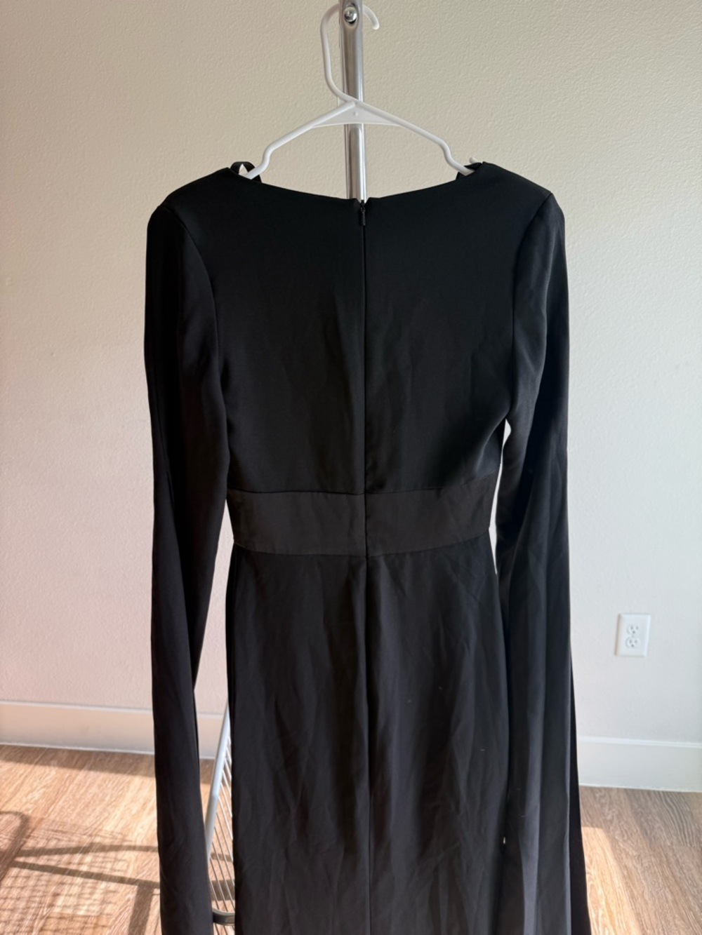 Portia & Scarlett Evening Gown - Picture 11 of 11
